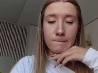 Haleysanmartin  live sex cam