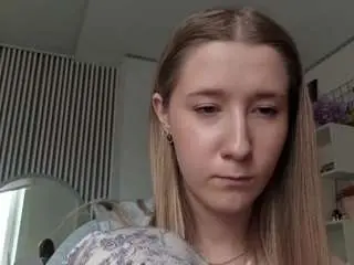 Haleysanmartin  live sex cam
