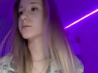 Haleysanmartin  live sex cam