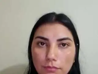 Kerry-90  live sex cam