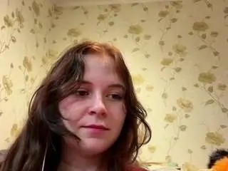 Lavernondrey  live sex cam
