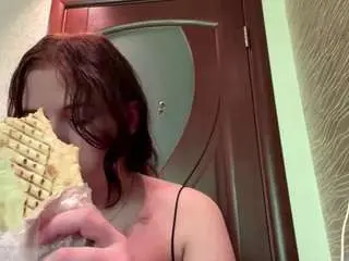 Lavernondrey  live sex cam