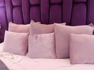 Mirandaaduboiss  live sex cam