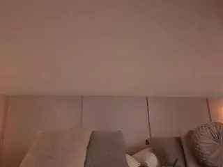 Victoriabenedetti2  live sex cam