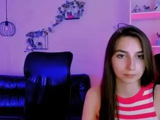 Leslie-bird  live sex cam