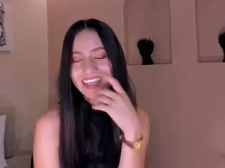 Luciemartin  live sex cam