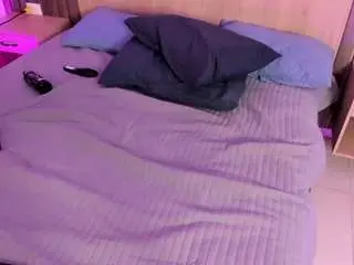 Rebecacorttez  live sex cam