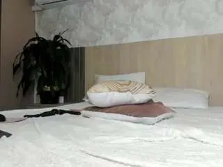 Rebecacorttez  live sex cam