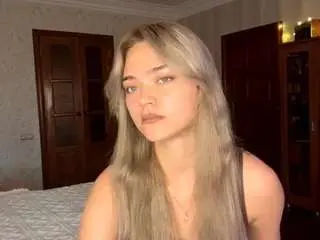 Ryannbrainerd  live sex cam