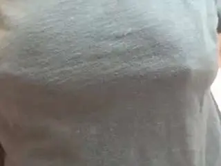 Hooterss  live sex cam