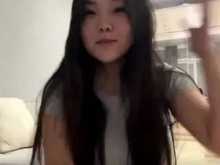 Noellatingle  live sex cam