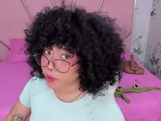 Safiro-agata  live sex cam