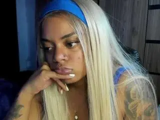 Taylorlady  live sex cam