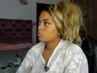 Taylorlady  live sex cam