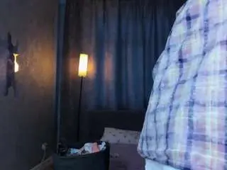 Trishamoore  live sex cam