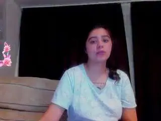 Trishamoore  live sex cam