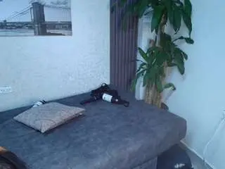 Cerenyavuz  live sex cam