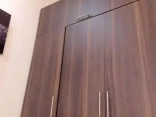 Harleyreed  live sex cam