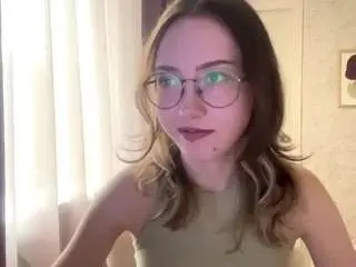 Marlinepadden  live sex cam