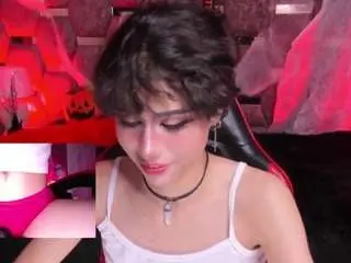 Northhale  live sex cam