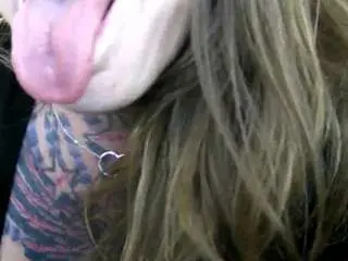 Pamelagunns  live sex cam