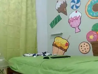 Skynnynasty  live sex cam