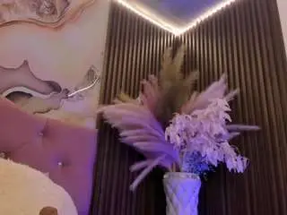 Amara-tay  live sex cam