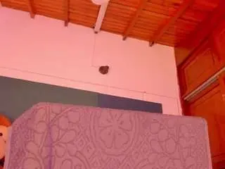 Gabbyhaze  live sex cam