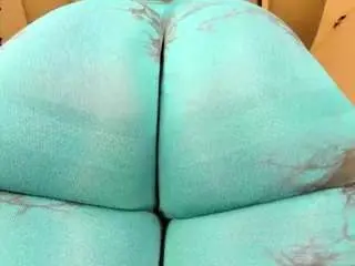 Gabbyhaze  live sex cam