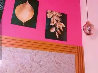 Hollyvega  live sex cam