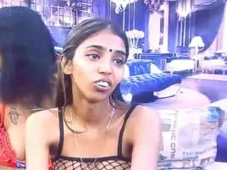 Indiansexyslender  live sex cam