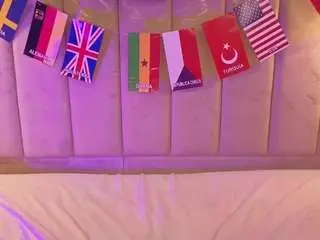 Juliedeep  live sex cam