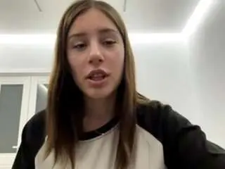 Kemibarone  live sex cam