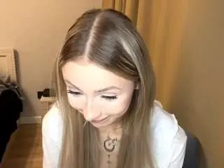 Allenakaralis  live sex cam