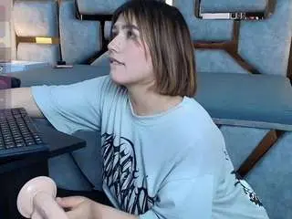 Candyvelvet  live sex cam