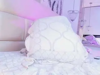 Charlotsweett  live sex cam