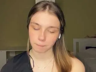 Katerinepulkkinen  live sex cam