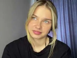 Katerinepulkkinen  live sex cam