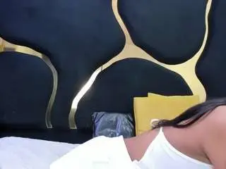 Kendal77  live sex cam