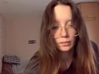 Taylornivala  live sex cam