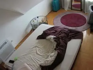 Voyeurcam-julmodels-whitebed-4  live sex cam