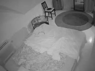 Voyeurcam-julmodels-whitebed-4  live sex cam