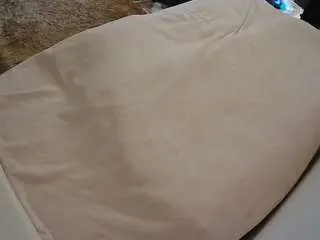 Voyeurcam-julmodels-whitebed-4  live sex cam