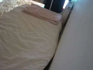 Voyeurcam-julmodels-whitebed-4  live sex cam