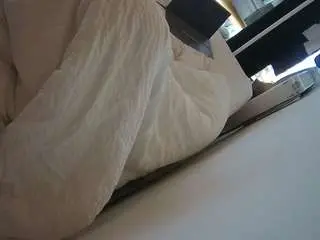 Voyeurcam-julmodels-whitebed-4  live sex cam