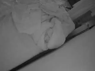 Voyeurcam-julmodels-whitebed-4  live sex cam