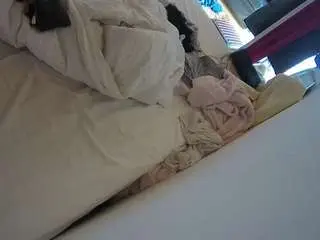 Voyeurcam-julmodels-whitebed-4  live sex cam