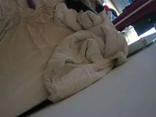 Voyeurcam-julmodels-whitebed-4  live sex cam