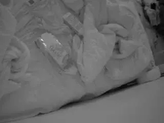 Voyeurcam-julmodels-whitebed-4  live sex cam