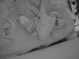 Voyeurcam-julmodels-whitebed-4  live sex cam